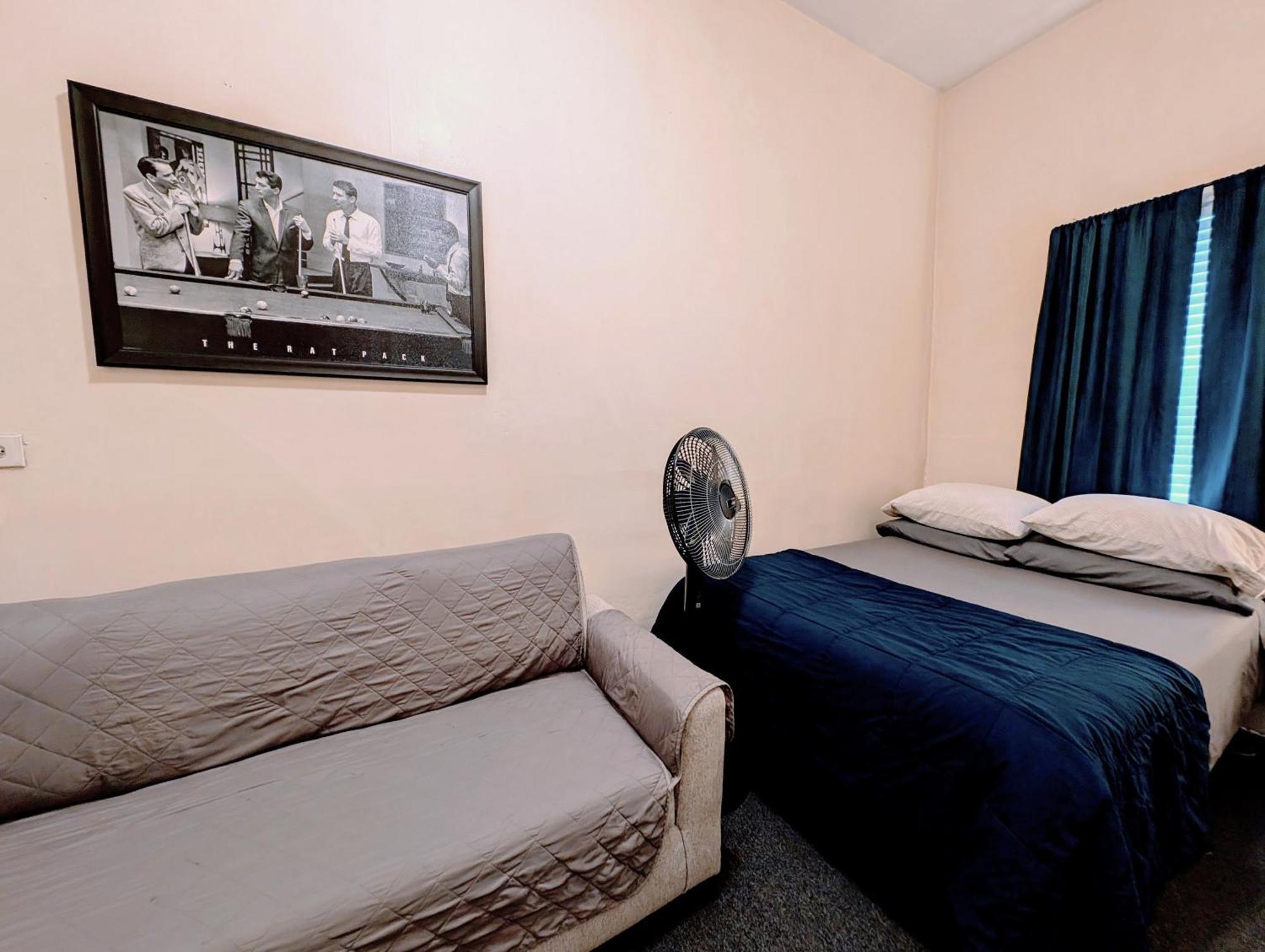 The Avondale Guesthouse Чикаго Екстериор снимка