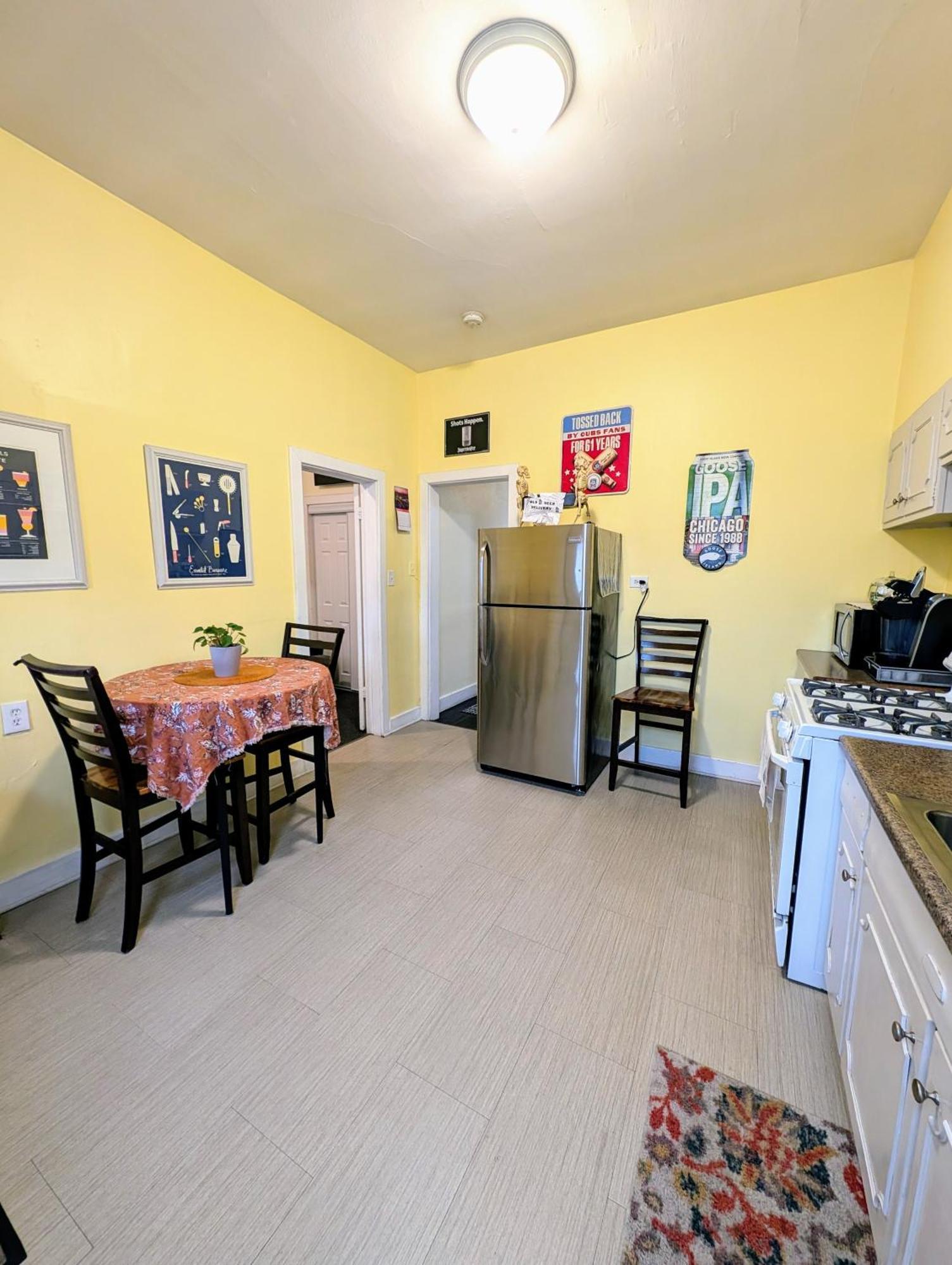 The Avondale Guesthouse Чикаго Екстериор снимка